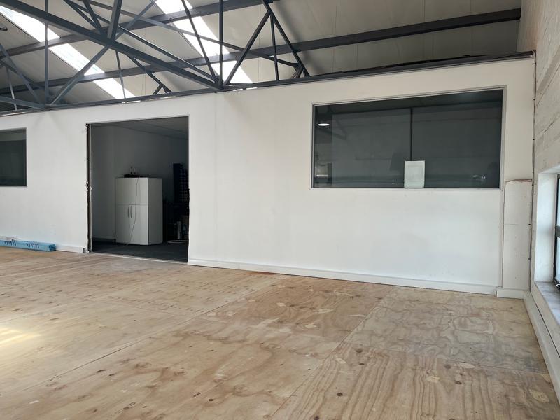 To Let Commercial Property for Rent in Claremont Western Cape